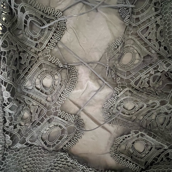 Blossom Crochet Lace Up Embroidered Black elegant Sexy Blouse sz US 4 - Picture 4 of 7